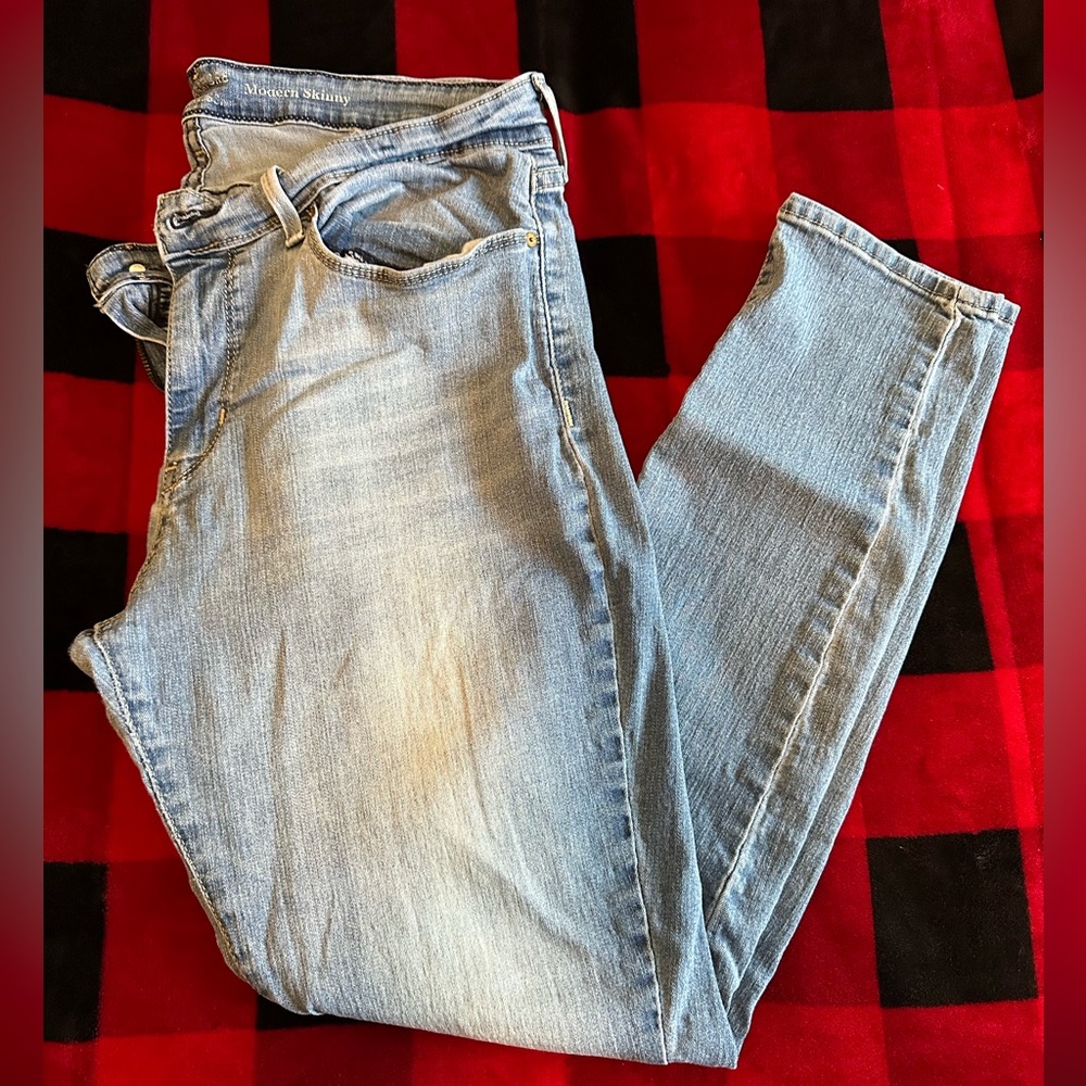 Signature Levi Jeans